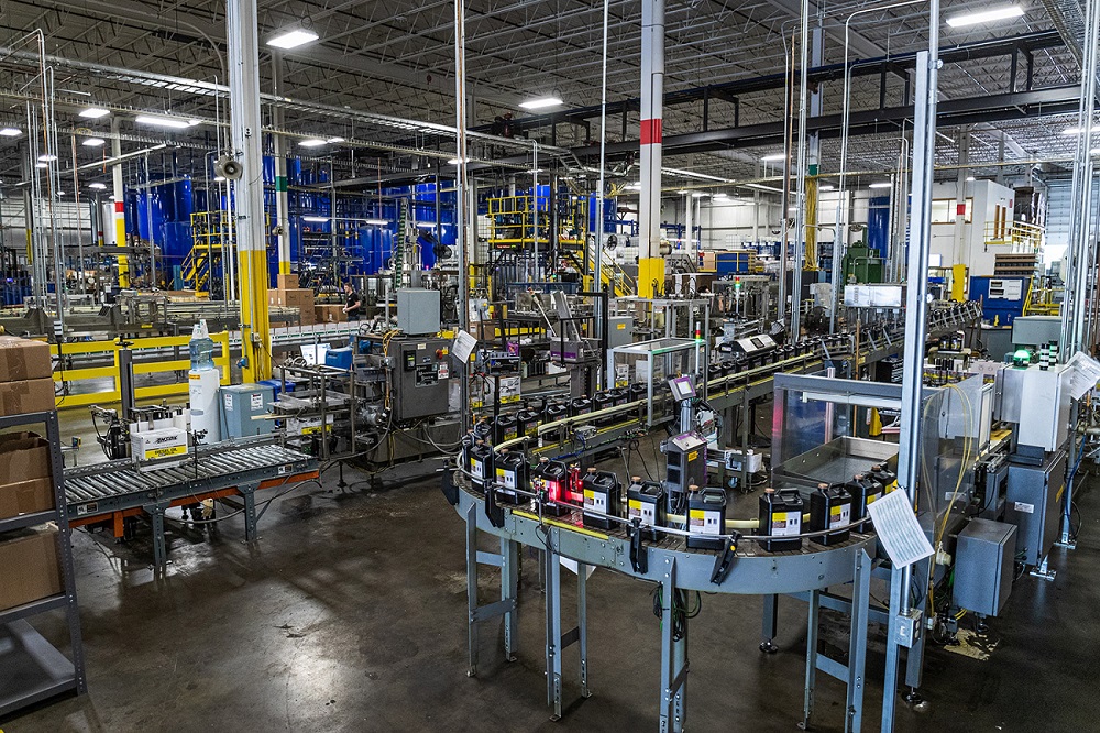 Amsoil factory machine line